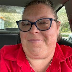 Meet your Posher, Helene